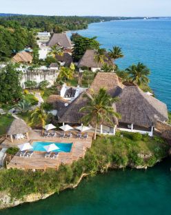 CHUINI BEACH LODGE