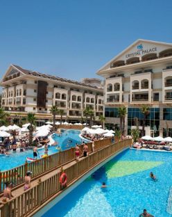 CRYSTAL PALACE LUXURY RESORT & SPA